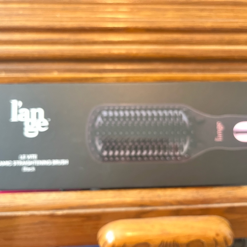 L’ange Le Vite Ceramic Straightening Brush